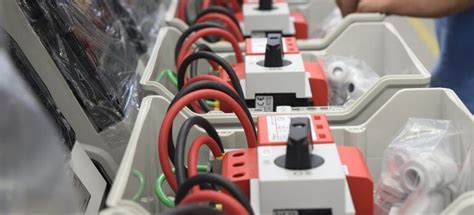 how many junction boxes on one circuit|maximum convenience outlet per circuit.